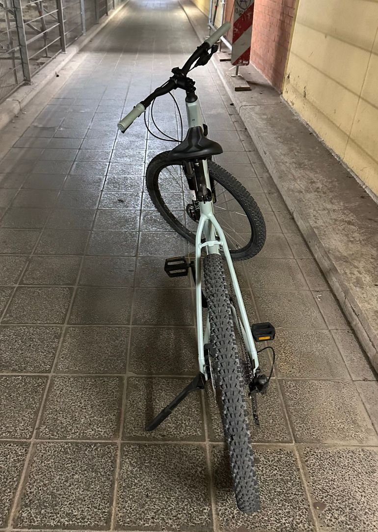 CUBE Shimano CUES 2025 Mountainbike d'occasion — image 3 sur 6