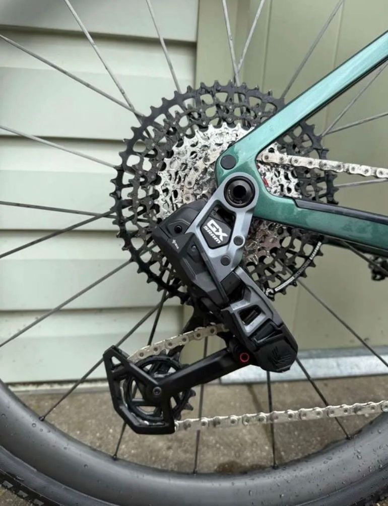 Used Simplon Grid Ultimate 2026 2026 Road & Gravel, Green — image 3 of 8