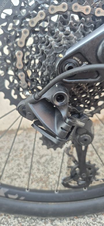 Použité Canyon Neuron CF 8.0 2020 2020 Mountainbike — obrázek 23 z 28