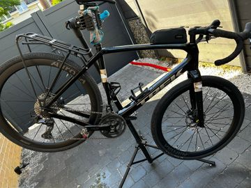 Used Trek Checkpoint Shimano GRX 2025 Road & Gravel, Black — image 1 of 4