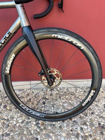 Used Dedacciai Custom SRAM Rival eTap AXS 2021 Road & Gravel, Light Gray — image 8 of 9