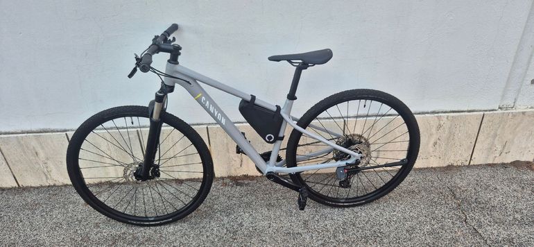 Used Canyon Pathlite Shimano Deore XT 2022 Urban, Light Gray — image 2 of 33