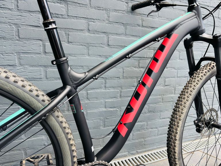 Gebrauchtes Kona Honzo 2022 2022 Mountainbike, Schwarz — Bild 6 von 11