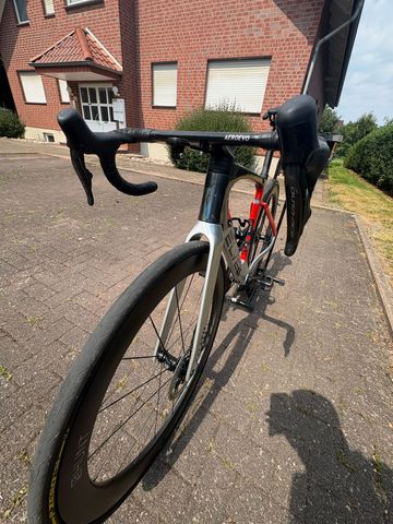 Used Elves Falath Shimano Dura Ace Di2 2025 Road & Gravel, White — image 2 of 7