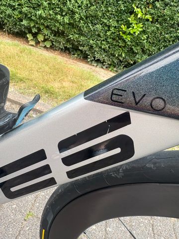 Used Elves Falath Shimano Dura Ace Di2 2025 Road & Gravel, White — image 6 of 7