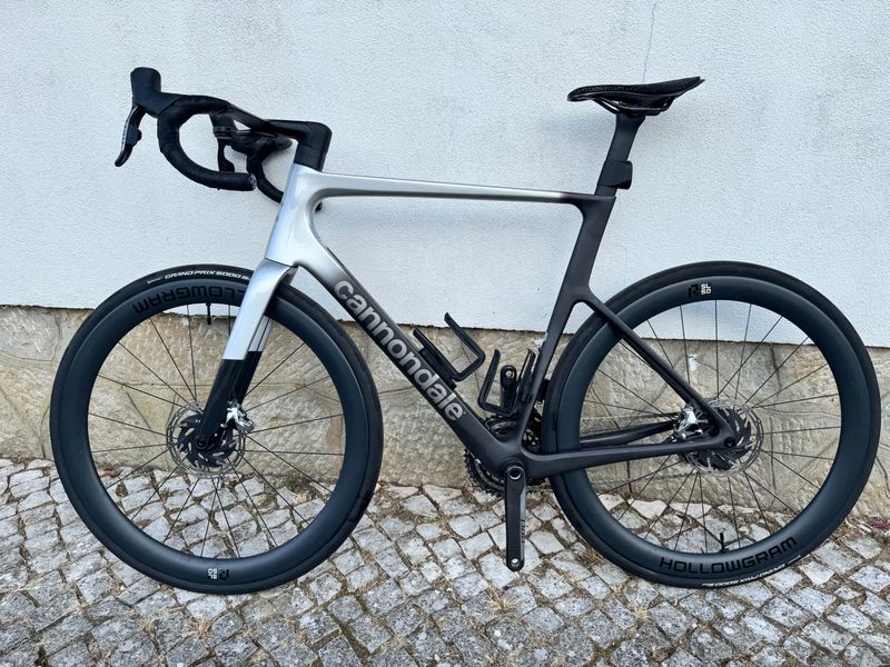 Použité Cannondale SuperSix EVO Hi-MOD 1 2023 2023 Road & Gravel