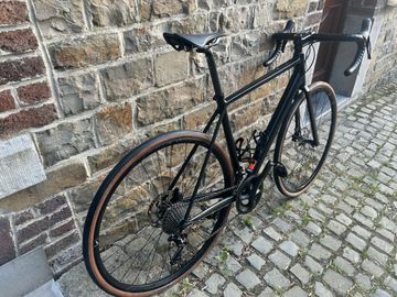 Used Canyon Endurace 7 2024 2024 Road & Gravel, Black — image 2 of 4
