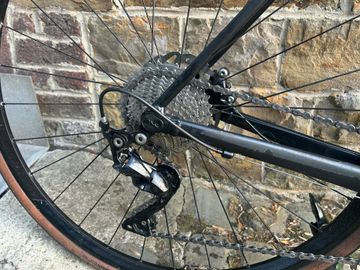 Used Canyon Endurace 7 2024 2024 Road & Gravel, Black — image 3 of 4