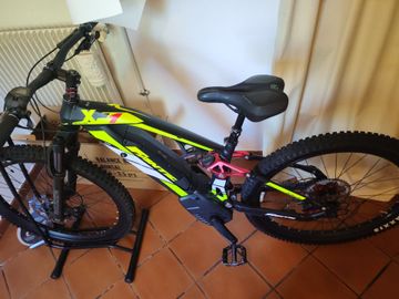 Gebrauchtes Fantic E Bike Custom SRAM X01 Eagle AXS 2023 Mountainbike, Schwarz — Bild 3 von 3