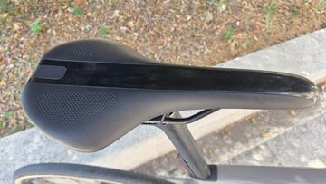 Used BMC Roadmachine THREE 2026 2026 Road & Gravel, Light Gray — image 7 of 13