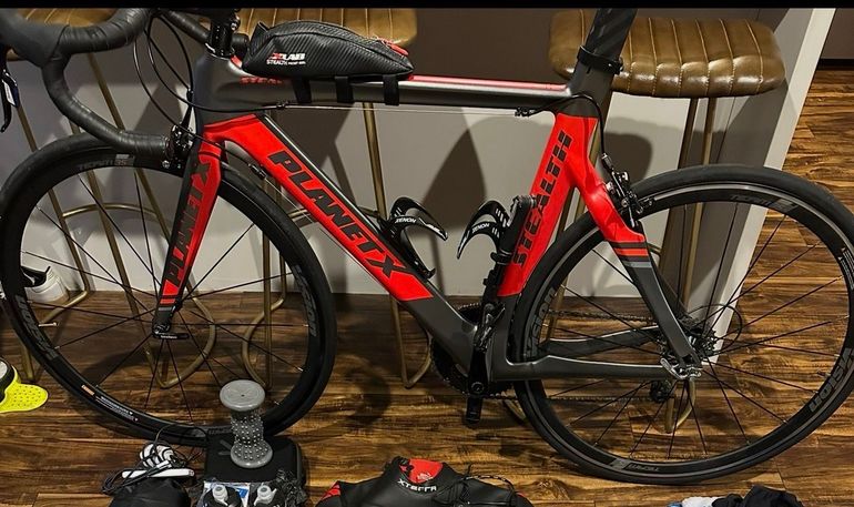 Used Planet X Pro Carbon SRAM Rival 2022 Road & Gravel, Red — image 5 of 8