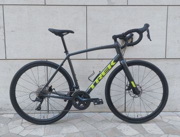 Brugt Trek Domane AL 3 Gen 3 2023 2023 Road & Gravel — billede 1 af 21