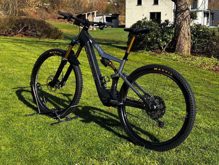 Brugt Orbea RISE M-TEAM 2024 2024 Mountainbike — billede 2 af 5