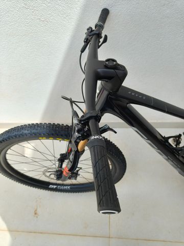 Gebrauchtes Scott Spark RC Comp 2022 2022 Mountainbike, Blau — Bild 4 von 9