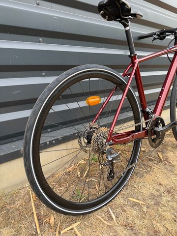 Used Orbea VECTOR 30 2024 2024 Urban, Red — image 3 of 8
