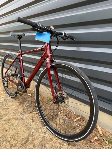 Used Orbea VECTOR 30 2024 2024 Urban, Red — image 2 of 8
