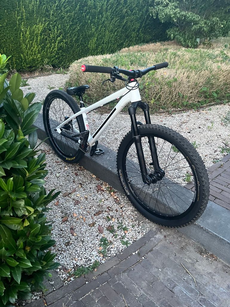 Brugt Canyon Stitched 360 Pro Nineyard 2023 2023 Mountainbike — billede 3 af 6