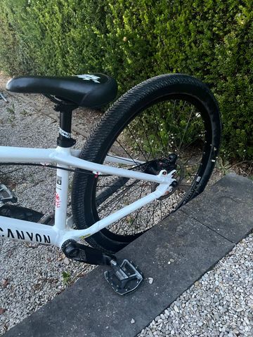 Gebrauchtes Canyon Stitched 360 Pro Nineyard 2023 2023 Mountainbike, Weiß, 26 — Bild 6 von 6