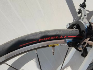 Used Kuota Custom Shimano Dura Ace 2018 Road & Gravel, Red — image 8 of 10