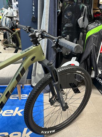 Brugt Fuji SLM 29 2.5 2022 2022 Mountainbike — billede 7 af 9