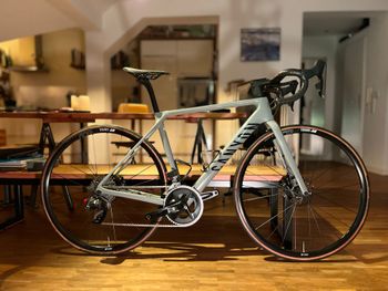 Gebrauchtes Canyon Ultimate CF SL 7 Disc eTap 2022 2022 Road & Gravel