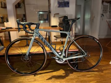 Brugt Canyon Ultimate CF SL 7 Disc eTap 2022 2022 Road & Gravel — billede 2 af 15