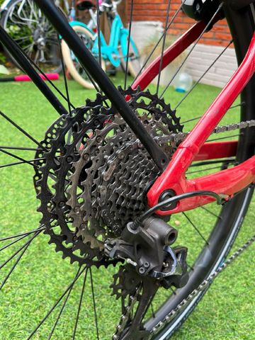 Gebrauchtes Canyon Commuter:ON Shimano Deore XT 2024 Urban, Rot — Bild 3 von 11