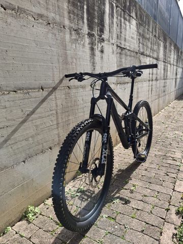 Used Canyon Strive Shimano Deore XT 2021 Mountainbike, Black — image 4 of 10