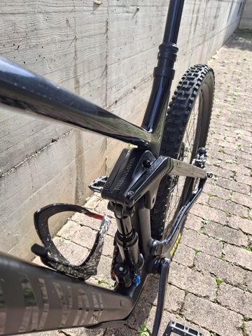 Used Canyon Strive Shimano Deore XT 2021 Mountainbike, Black — image 6 of 10