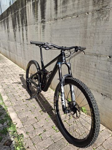 Used Canyon Strive Shimano Deore XT 2021 Mountainbike, Black — image 8 of 10