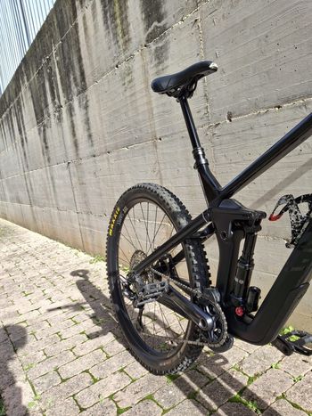 Used Canyon Strive Shimano Deore XT 2021 Mountainbike, Black — image 10 of 10