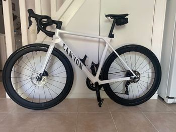 Used Canyon Ultimate CF 7 Di2 2026 2026 Road & Gravel