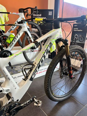Used Scott Spark RC Comp 2026 2026 Mountainbike, White, 29 — image 3 of 4
