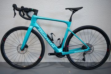 Gebrauchtes Bianchi Infinito 105 2026 2026 Road & Gravel