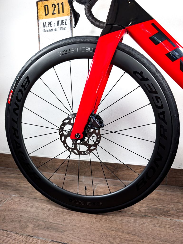 Brugt Trek Madone SL 6 2021 2021 Road & Gravel — billede 23 af 27