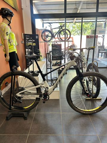 Brugt Scott Spark RC Team 2026 2026 MTB