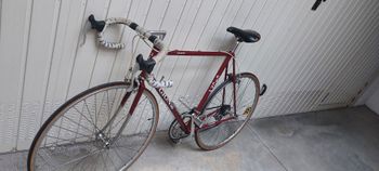 Used Gion Custom Campagnolo Record 1980 Road & Gravel, Red — image 6 of 12