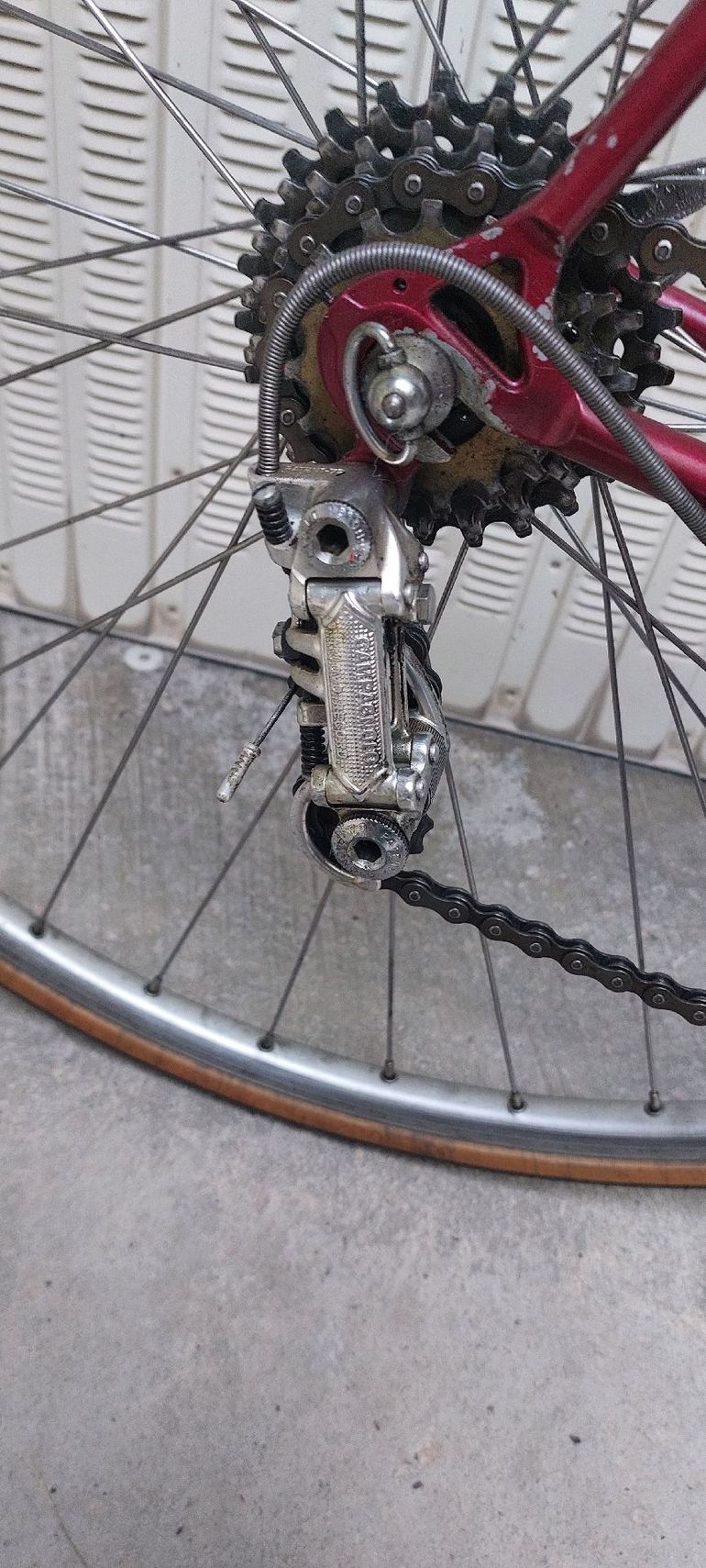 Used Gion Custom Campagnolo Record 1980 Road & Gravel, Red — image 8 of 12