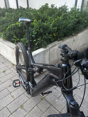 Gebrauchtes Canyon Neuron:ON 6 2022 Mountainbike, Schwarz — Bild 5 von 16
