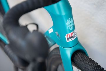 Gebrauchtes Bianchi Infinito 105 2026 2026 Road & Gravel, Blau — Bild 2 von 8