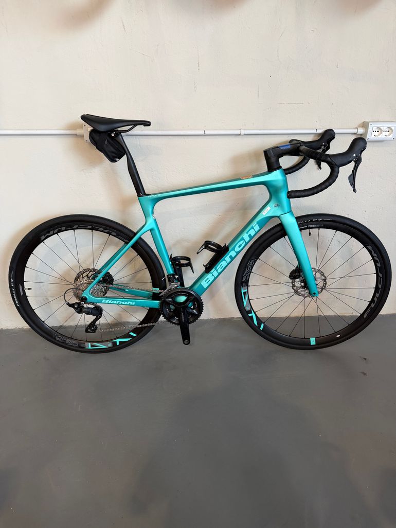 Brugt Bianchi Infinito 105 2026 2026 Road & Gravel — billede 6 af 9