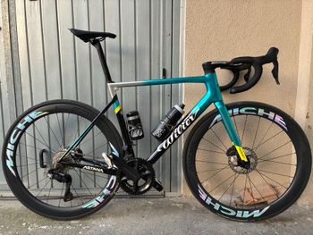 Tweedehands Wilier 0 SLR - SHIMANO ULTEGRA Di2 R8170 2024 2024 Road & Gravel