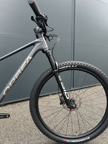 Używany Orbea ALMA M TEAM 2022 2022 Mountainbike — zdjęcie 2 z 4