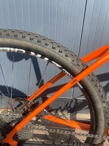 Gebrauchtes KTM MYROON ELITE 2023 2023 Mountainbike, Orange, other — Bild 2 von 7