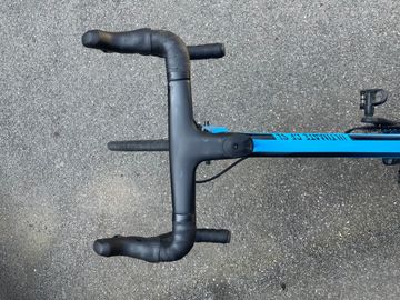 Tweedehands Canyon Ultimate CF SL 8 2021 2021 Road & Gravel — afbeelding 6 van 9
