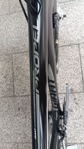 Giant Propel Advanced 1 2016 2016 Road & Gravel usato, Nero — immagine 4 di 9