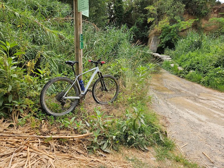 Brugt Orbea ALMA M30 2024 2024 Mountainbike — billede 4 af 5