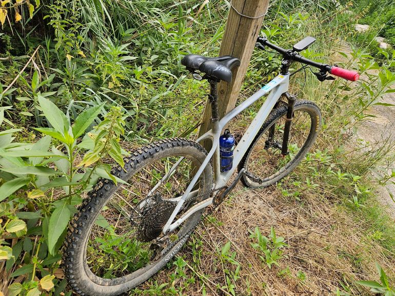 Brugt Orbea ALMA M30 2024 2024 Mountainbike — billede 3 af 5