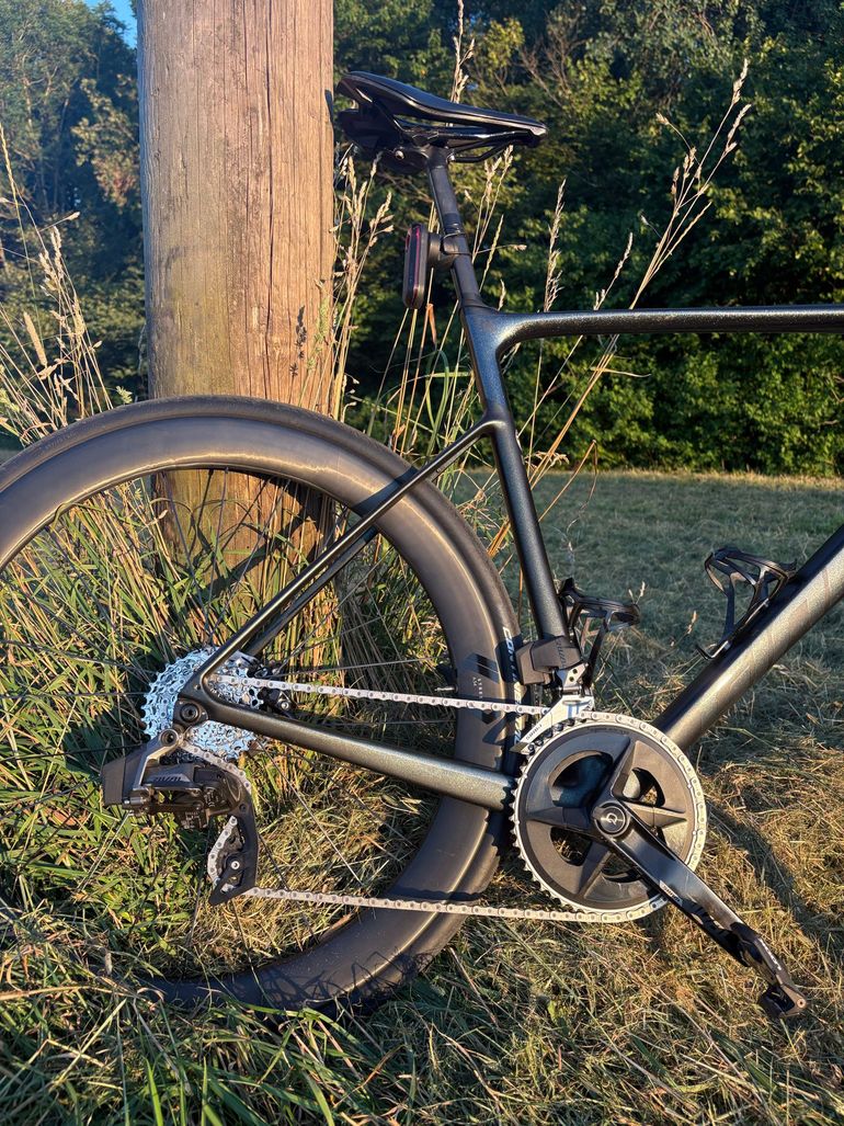 Brugt Giant Defy SRAM Rival eTap AXS 2023 Road & Gravel — billede 2 af 10