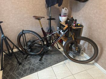 Używany Orbea Oiz Sram Eagle Transmission X0 2024 Mountainbike — zdjęcie 7 z 8